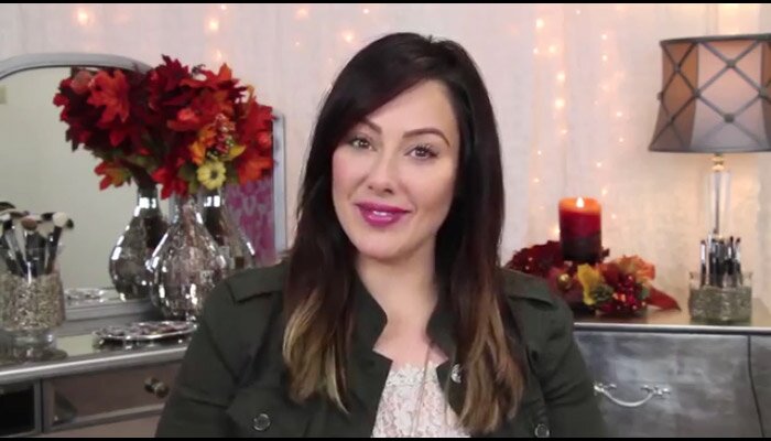 Beauty Tutorial To Make Your Eyes Pop